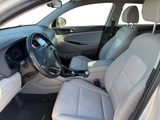 Used 2017 Hyundai Tucson Sport AWD/4WD image 9