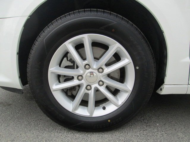 Used 2020 Dodge Grand Caravan SXT FWD image 8