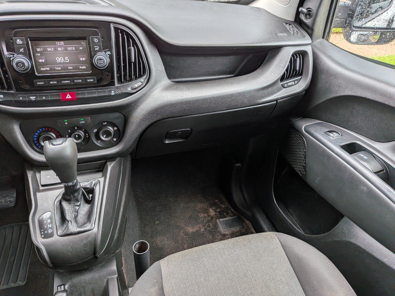 Used 2022 RAM ProMaster City Tradesman FWD image 18
