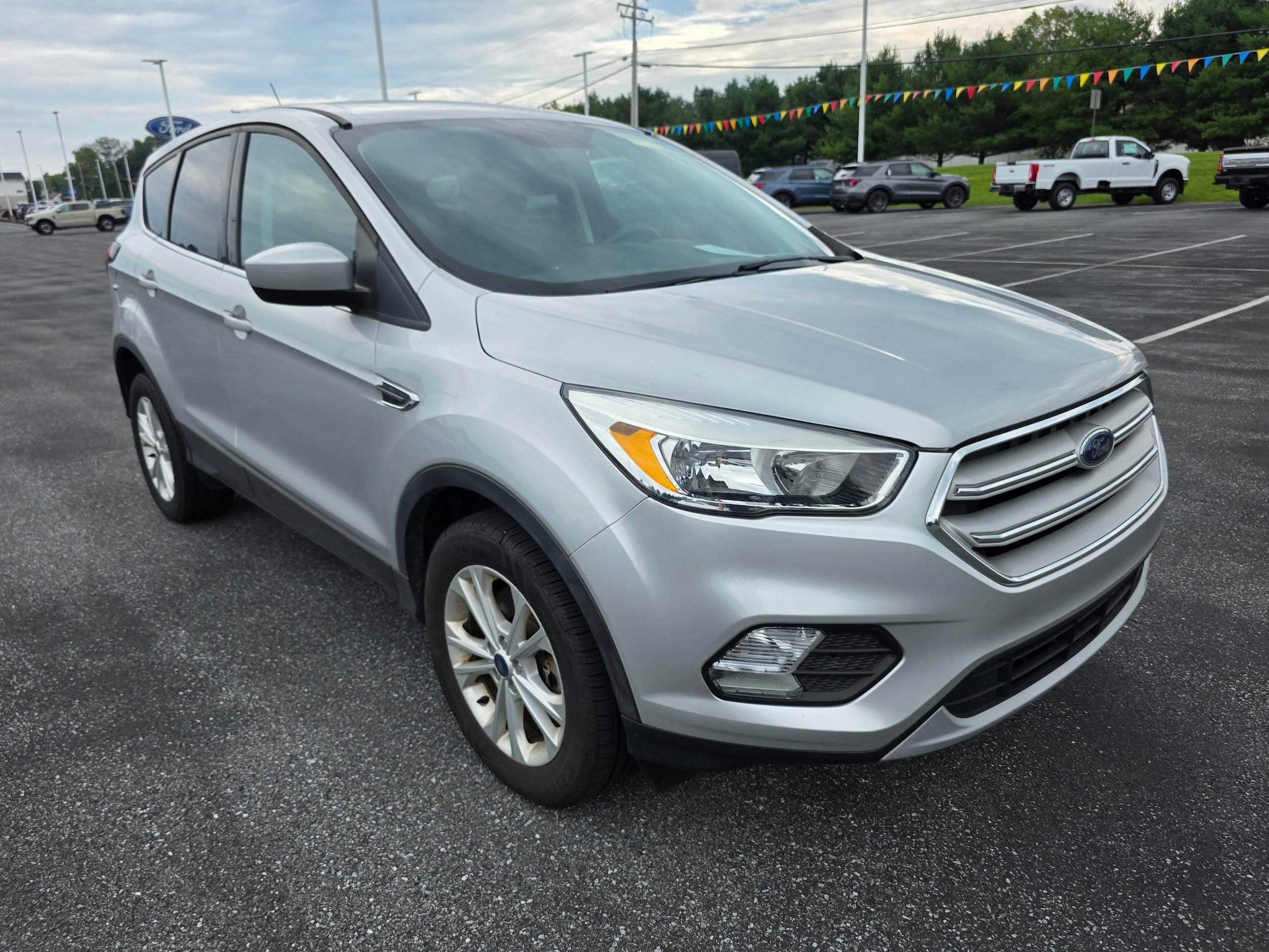 Used 2019 Ford Escape SE AWD/4WD image 5