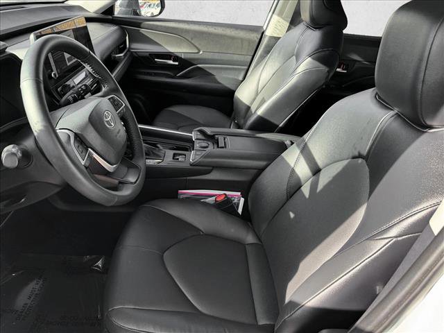 Certified 2025 Toyota Grand Highlander AWD image 10