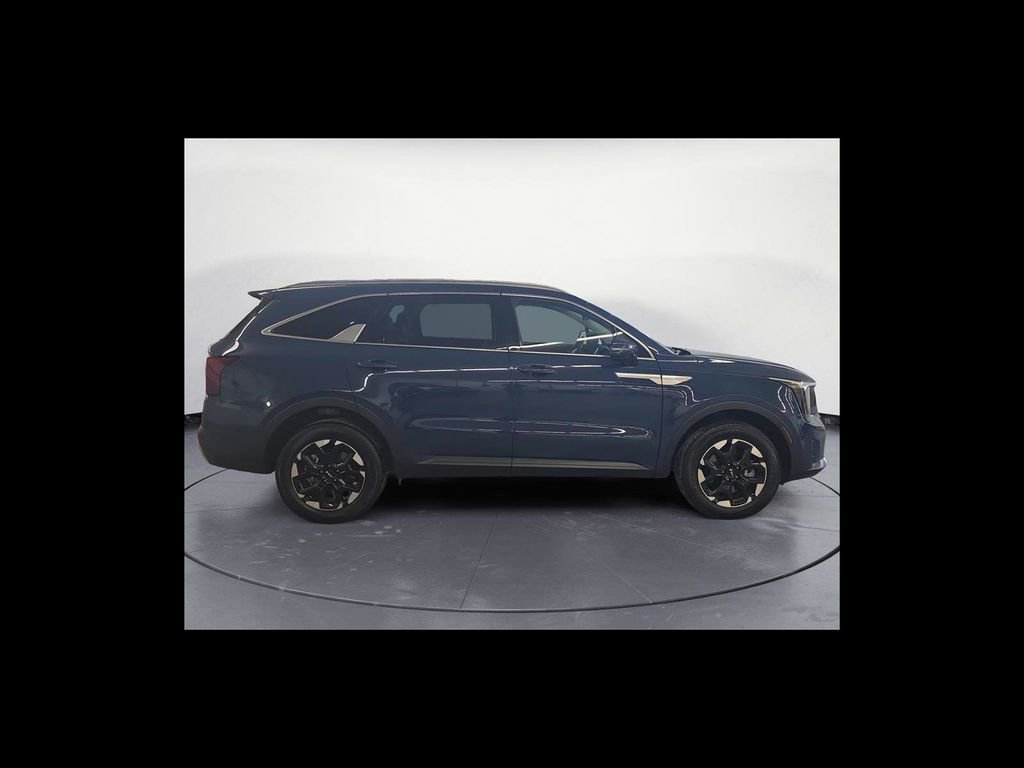 Used 2024 Kia Sorento S w/ Panoramic Sunroof Package AWD/4WD image 7