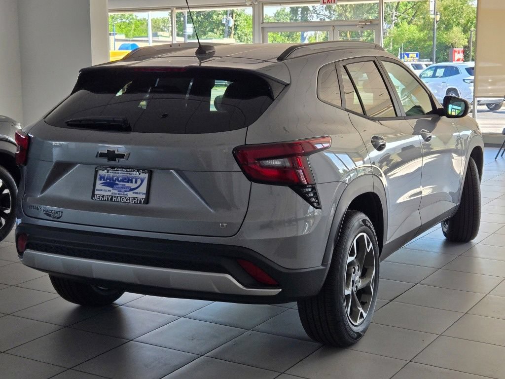 New 2026 Chevrolet Trax LT FWD image 9