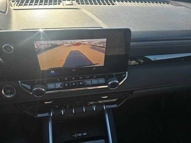 Used 2023 Chevrolet Colorado Z71 w/ Z71 Convenience Package 2 image 20