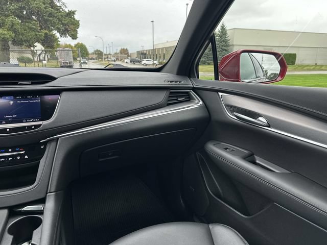 Used 2020 Cadillac XT5 Luxury AWD/4WD image 30