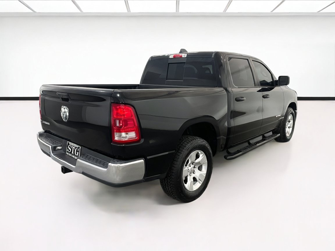 Used 2021 RAM 1500 Big Horn RWD image 4