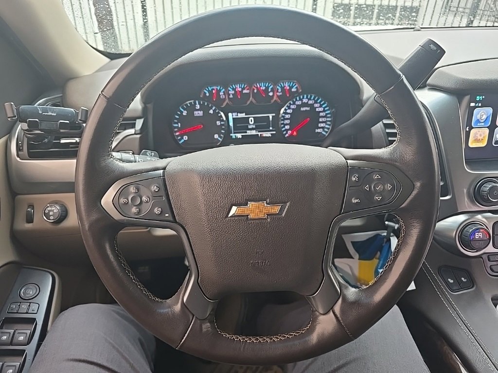 Used 2018 Chevrolet Suburban LT w/ LT Signature Package image 4