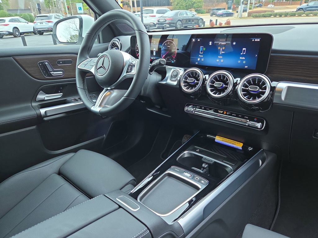 Used 2026 Mercedes-Benz GLB 250 GLB 250 image 18