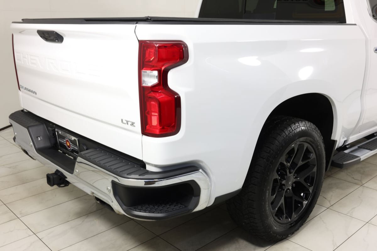 Used 2022 Chevrolet Silverado 1500 LTZ w/ LTZ Convenience Package II AWD/4WD image 40