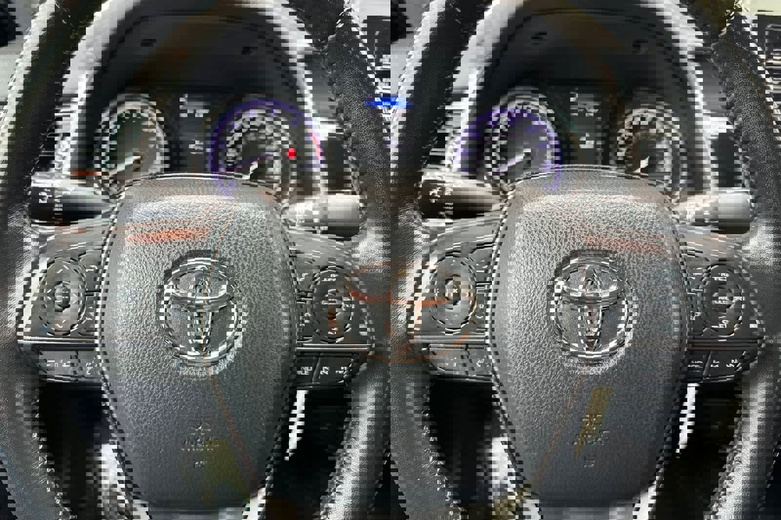 Certified 2022 Toyota Camry SE image 23