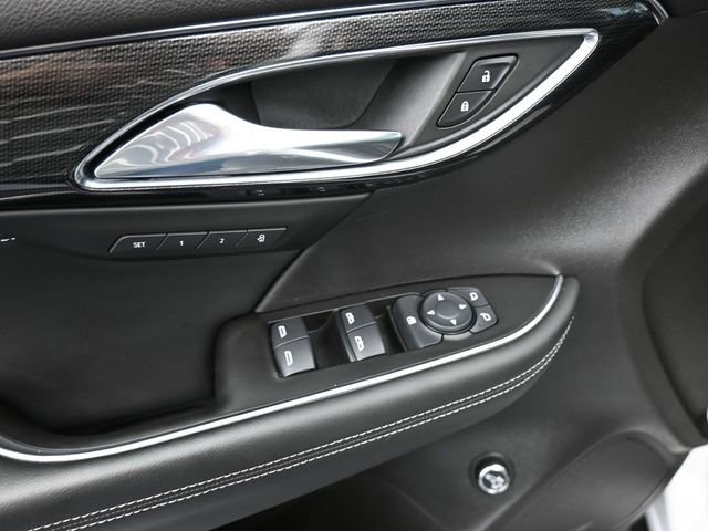 Used 2023 Buick Envision Essence image 12
