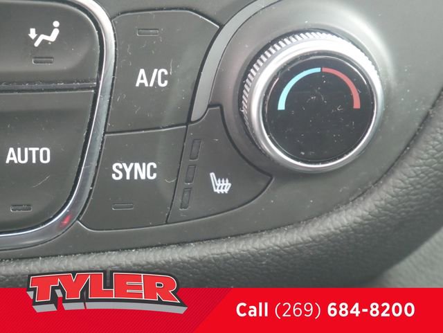 Used 2023 Chevrolet Equinox RS w/ RS Leather Package image 35