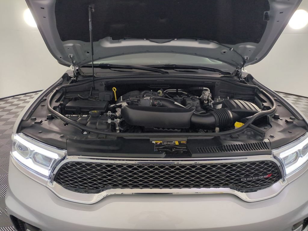Certified 2024 Dodge Durango SXT w/ 3rd Row Seating Group RWD image 38