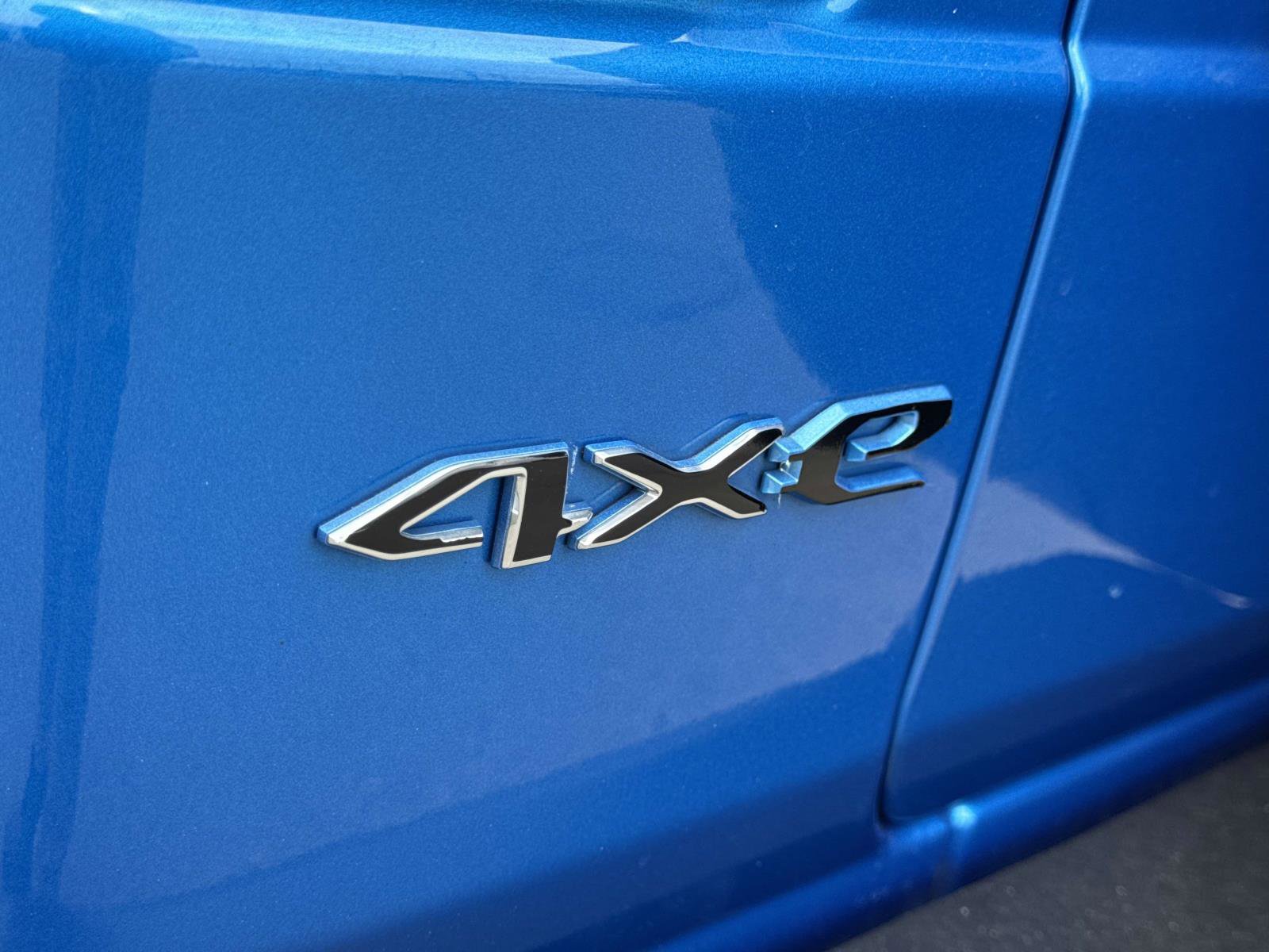 Used 2024 Jeep Wrangler Unlimited Sahara w/ Safety Group image 10