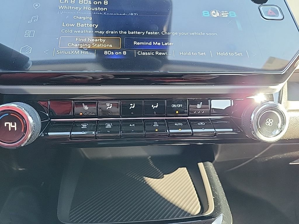 New 2027 Chevrolet Bolt LT w/ Comfort Package FWD image 19