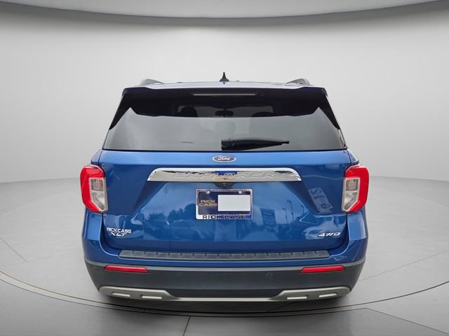 Used 2021 Ford Explorer XLT w/ Equipment Group 202A AWD/4WD image 5