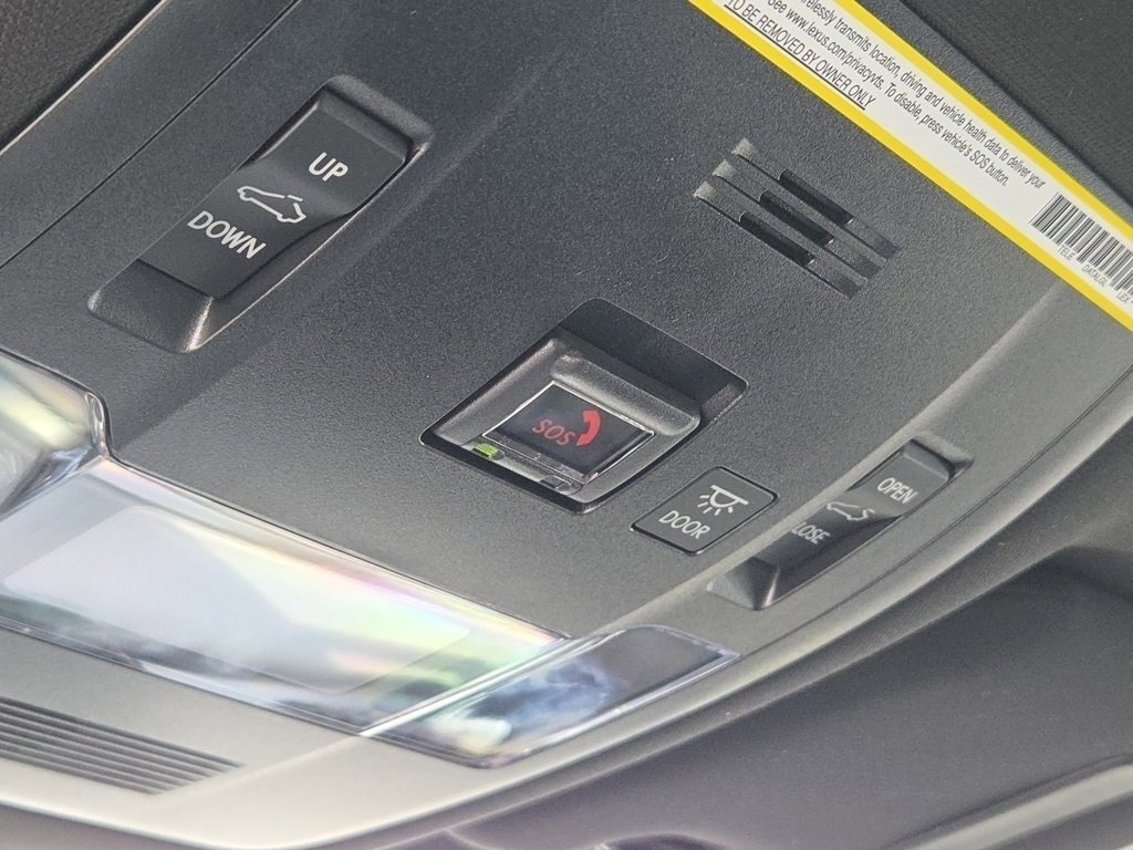 Certified 2022 Lexus UX 250h w/ Luxury Package image 21