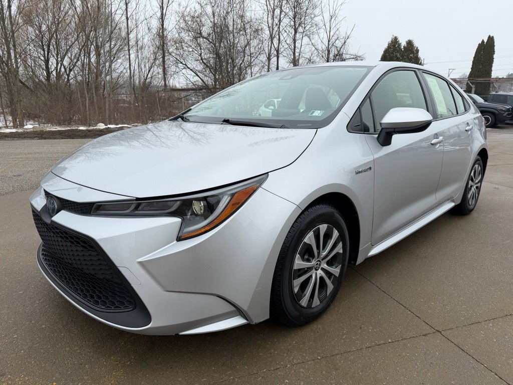 Used 2021 Toyota Corolla LE image 1