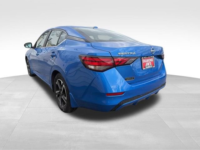 Used 2025 Nissan Sentra SV image 3
