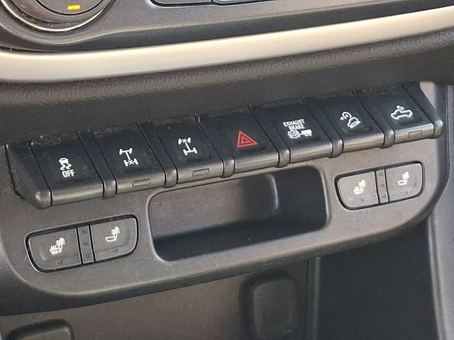 Used 2018 Chevrolet Colorado ZR2 AWD/4WD image 17