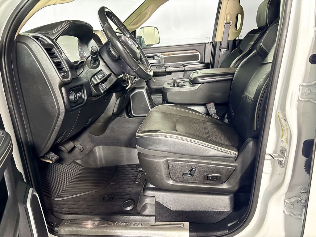 Used 2020 RAM 2500 Laramie image 11