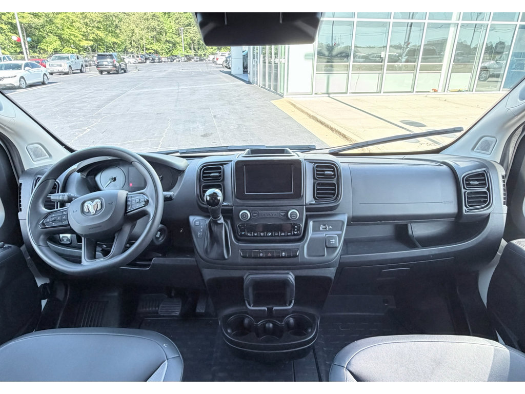 Used 2026 RAM ProMaster 2500 w/ Convenience Group FWD image 14