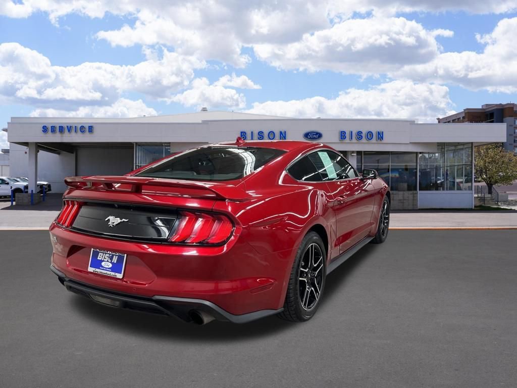 Used 2020 Ford Mustang Premium image 3