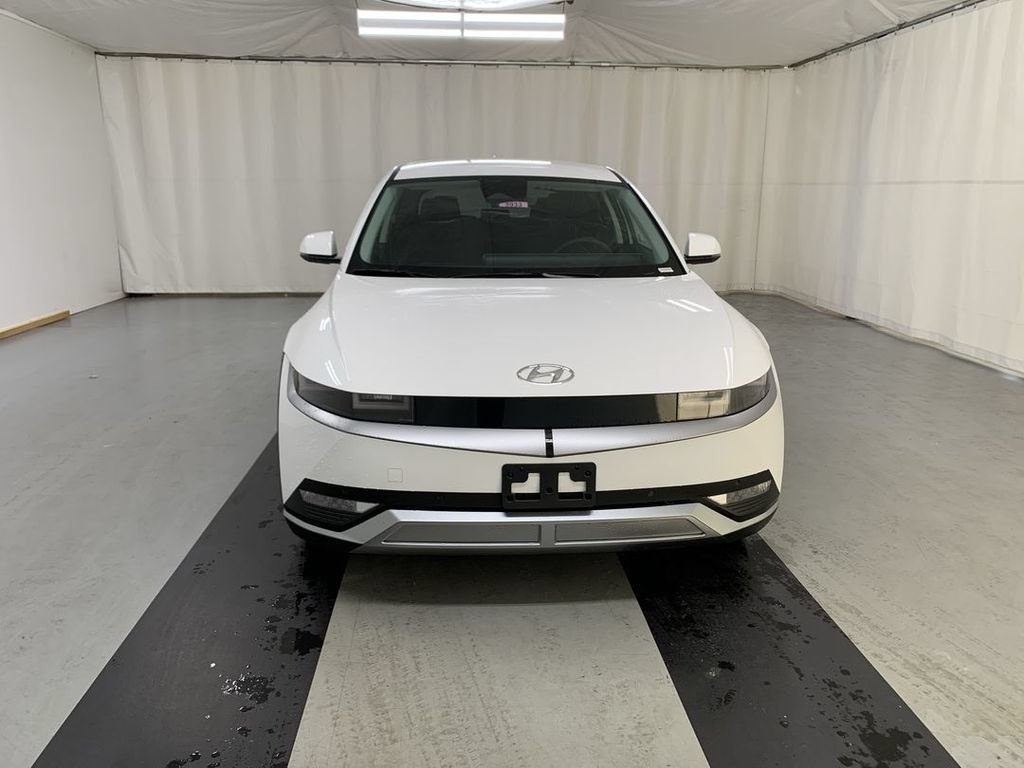 Used 2024 Hyundai Ioniq 5 SEL AWD/4WD image 3