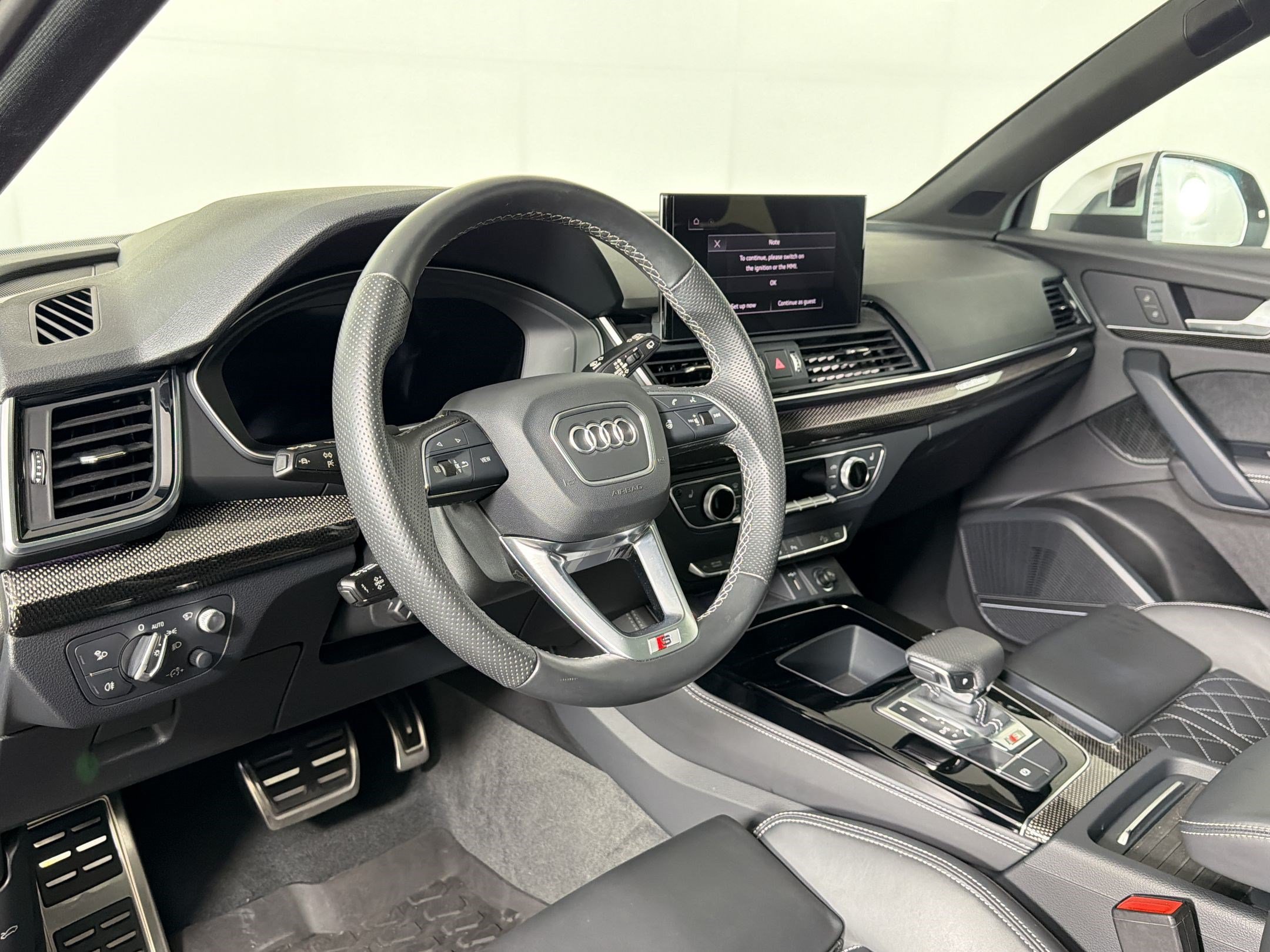 Used 2023 Audi SQ5 Prestige w/ Prestige Package AWD/4WD image 3