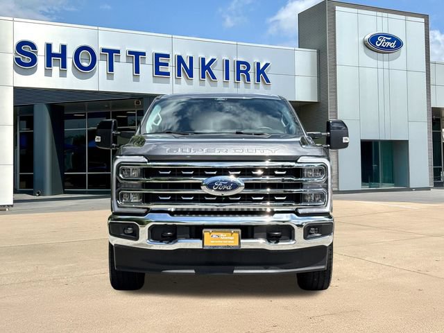 Certified 2025 Ford F250 Lariat w/ FX4 Off-Road Package AWD/4WD image 2
