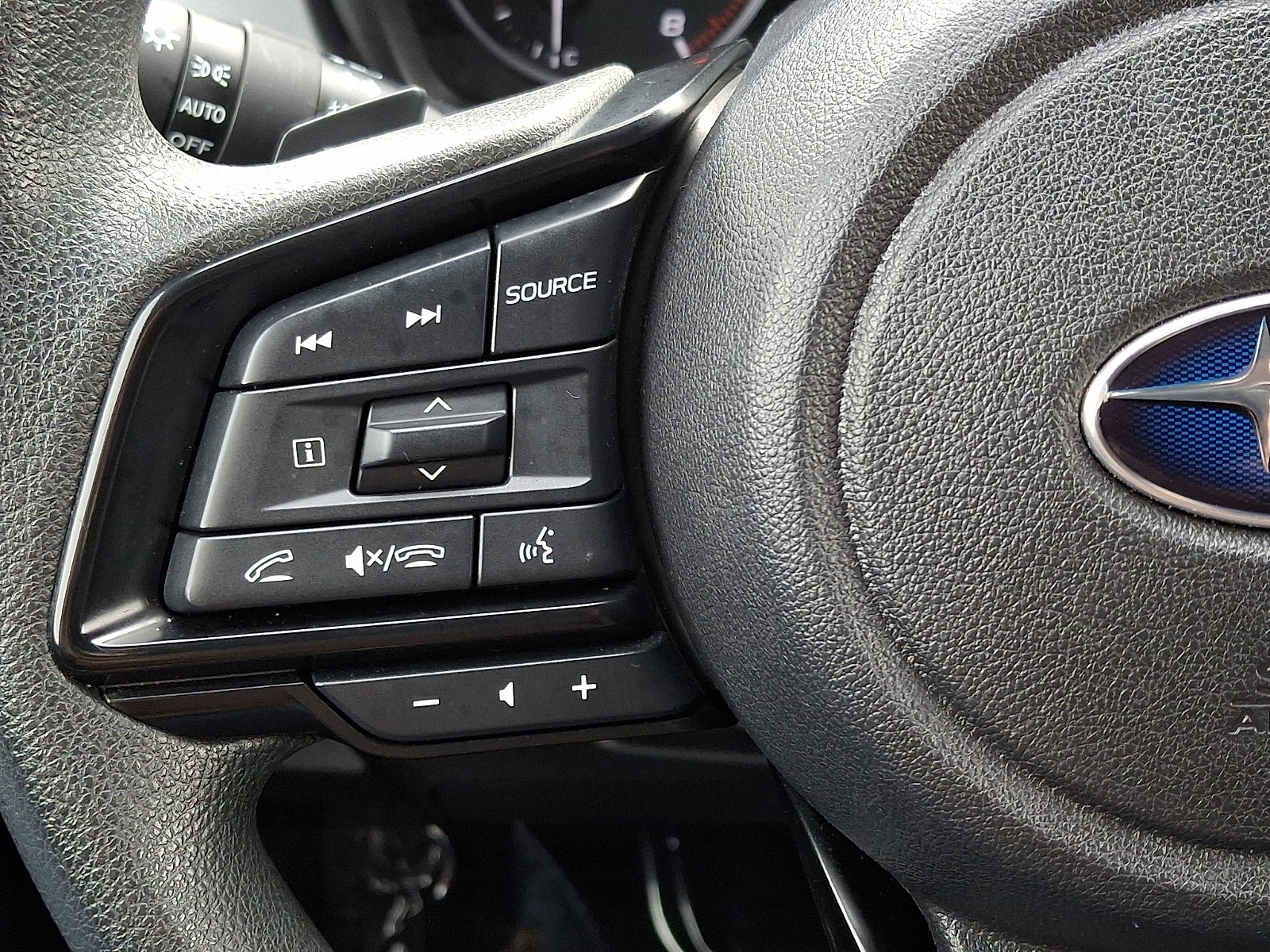 Used 2024 Subaru Crosstrek 2.0i Premium image 20