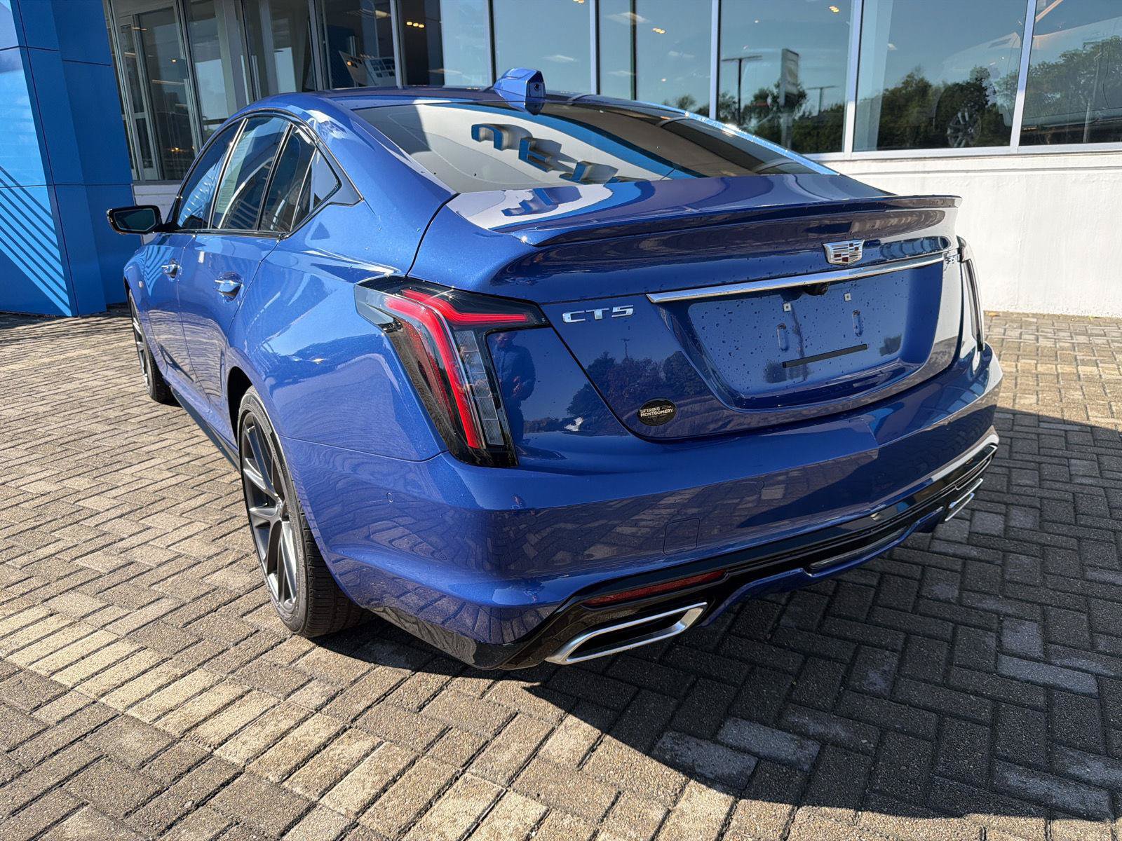 Used 2025 Cadillac CT5 Sport w/ Technology Package RWD image 3