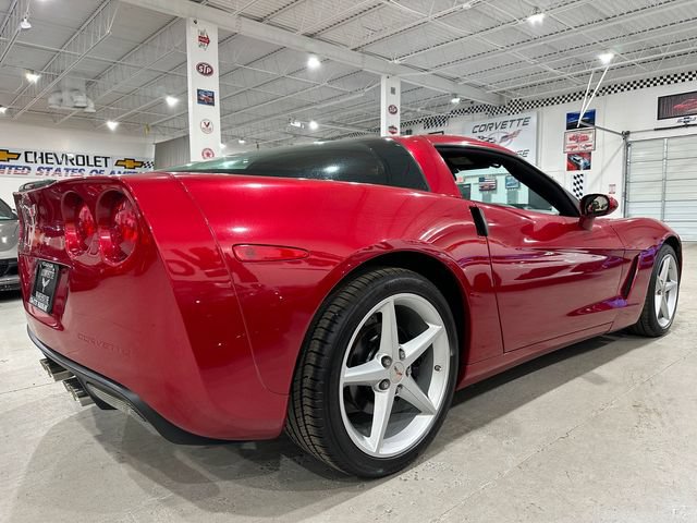 Used 2012 Chevrolet Corvette Coupe w/ 2LT Preferred Equipment Group RWD image 3