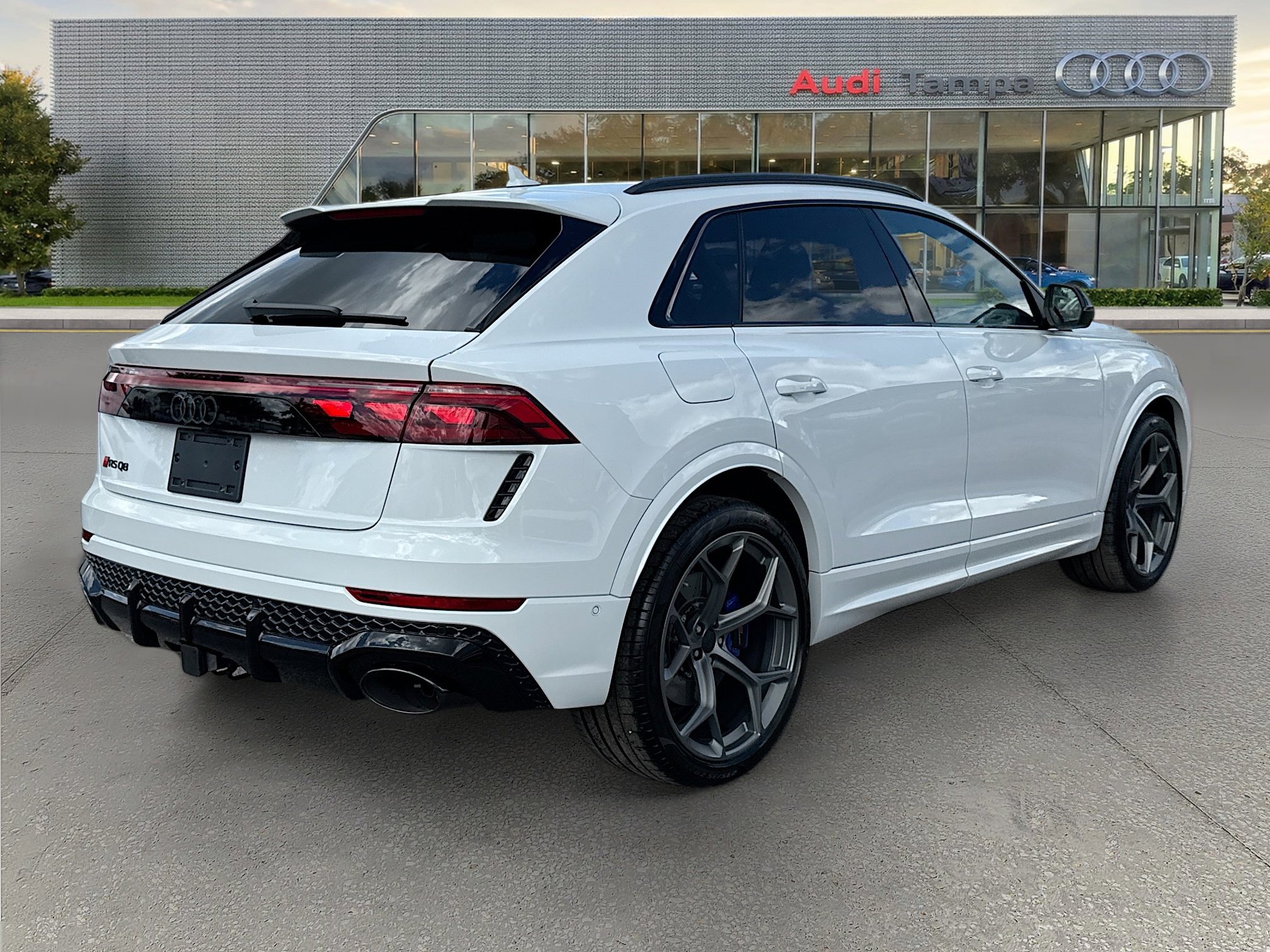 New 2026 Audi RS Q8 performance AWD/4WD image 3