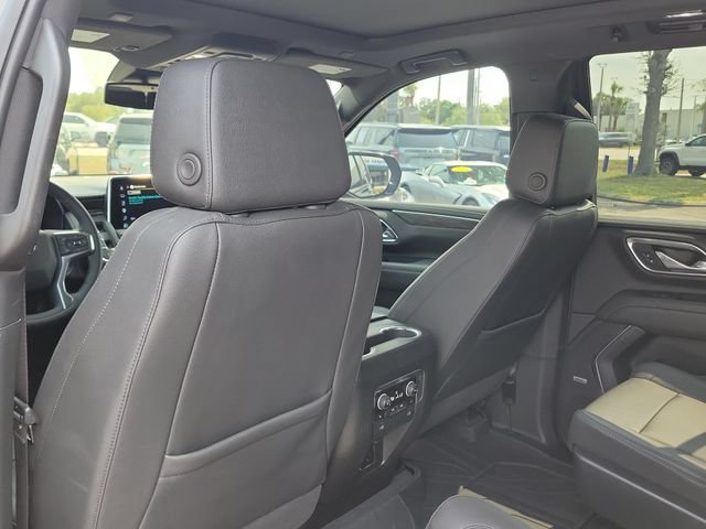 Certified 2023 Chevrolet Tahoe Z71 w/ Luxury Package AWD/4WD image 19