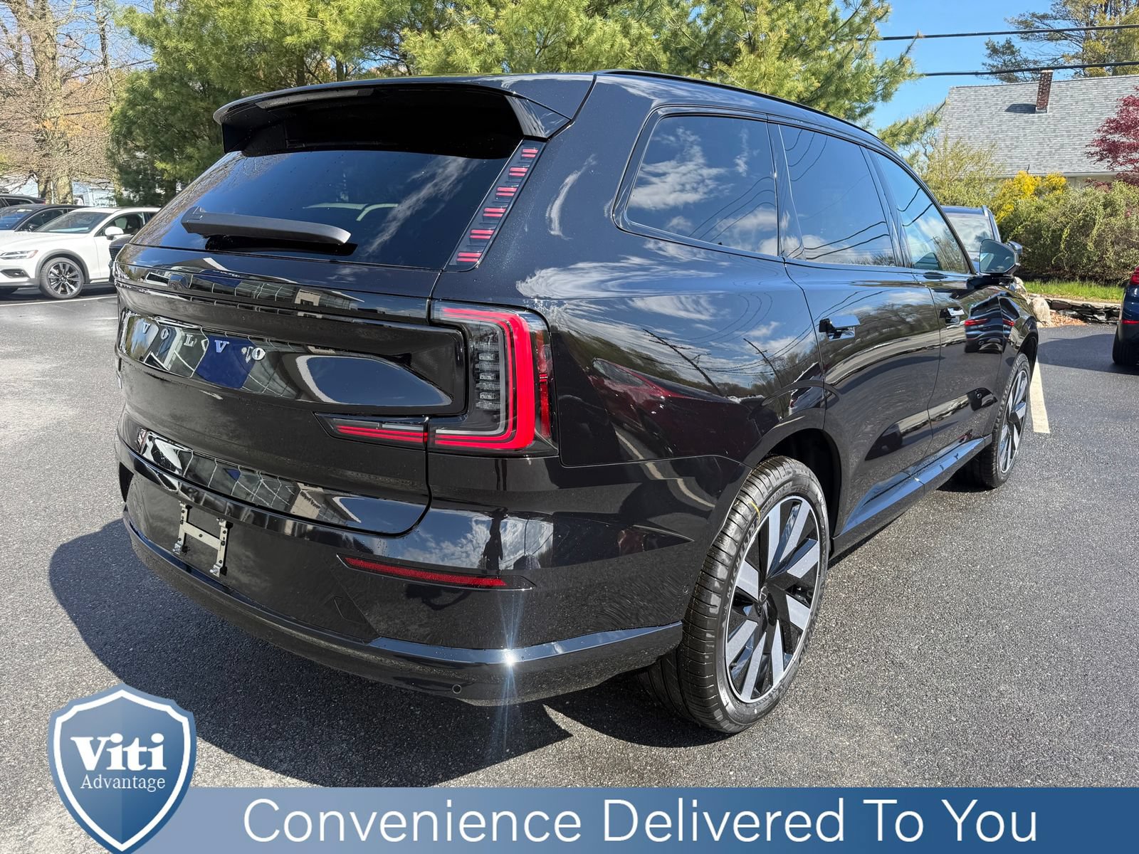 New 2026 Volvo EX90 Plus AWD/4WD image 8