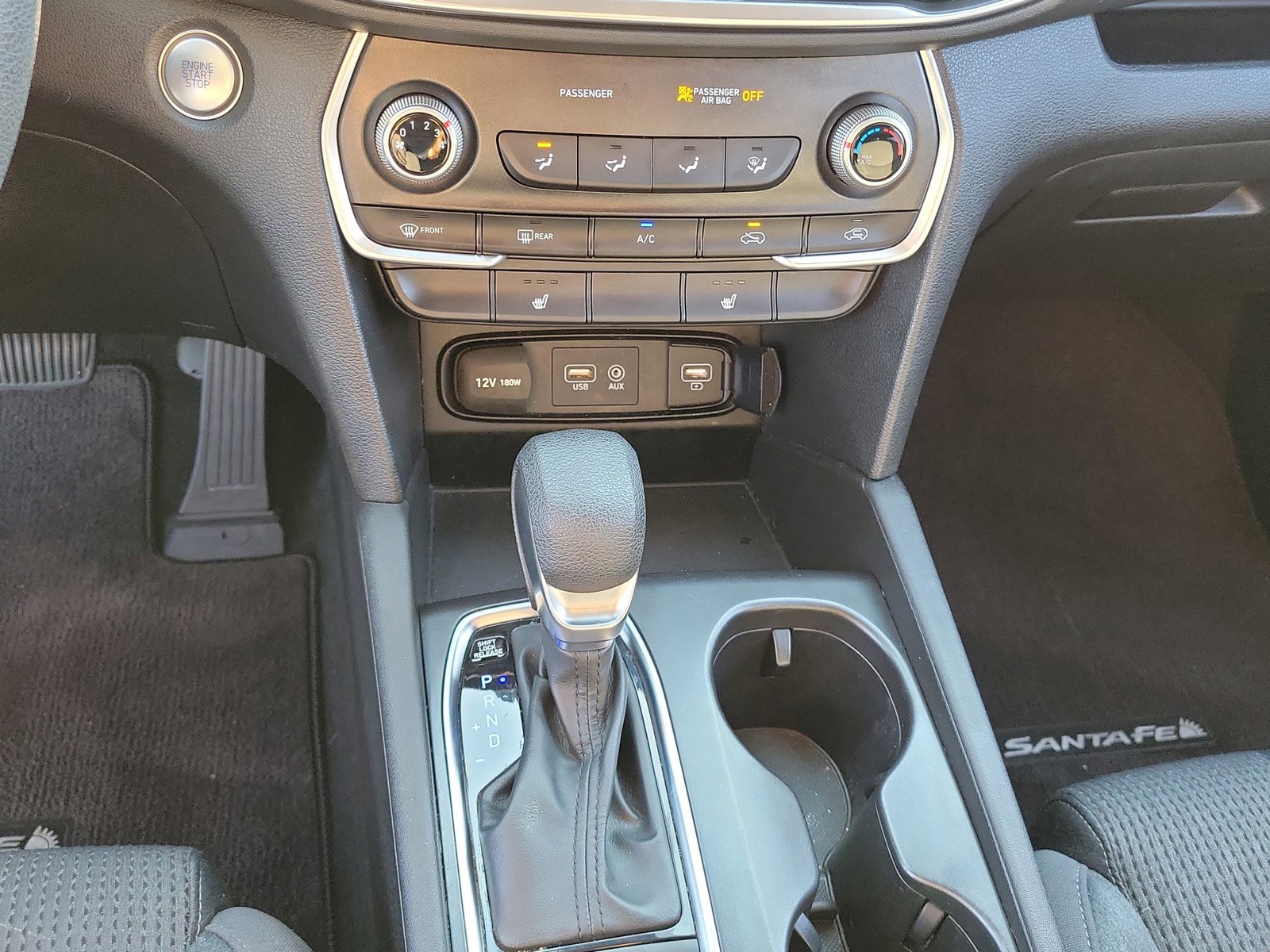 Used 2019 Hyundai Santa Fe SEL image 22