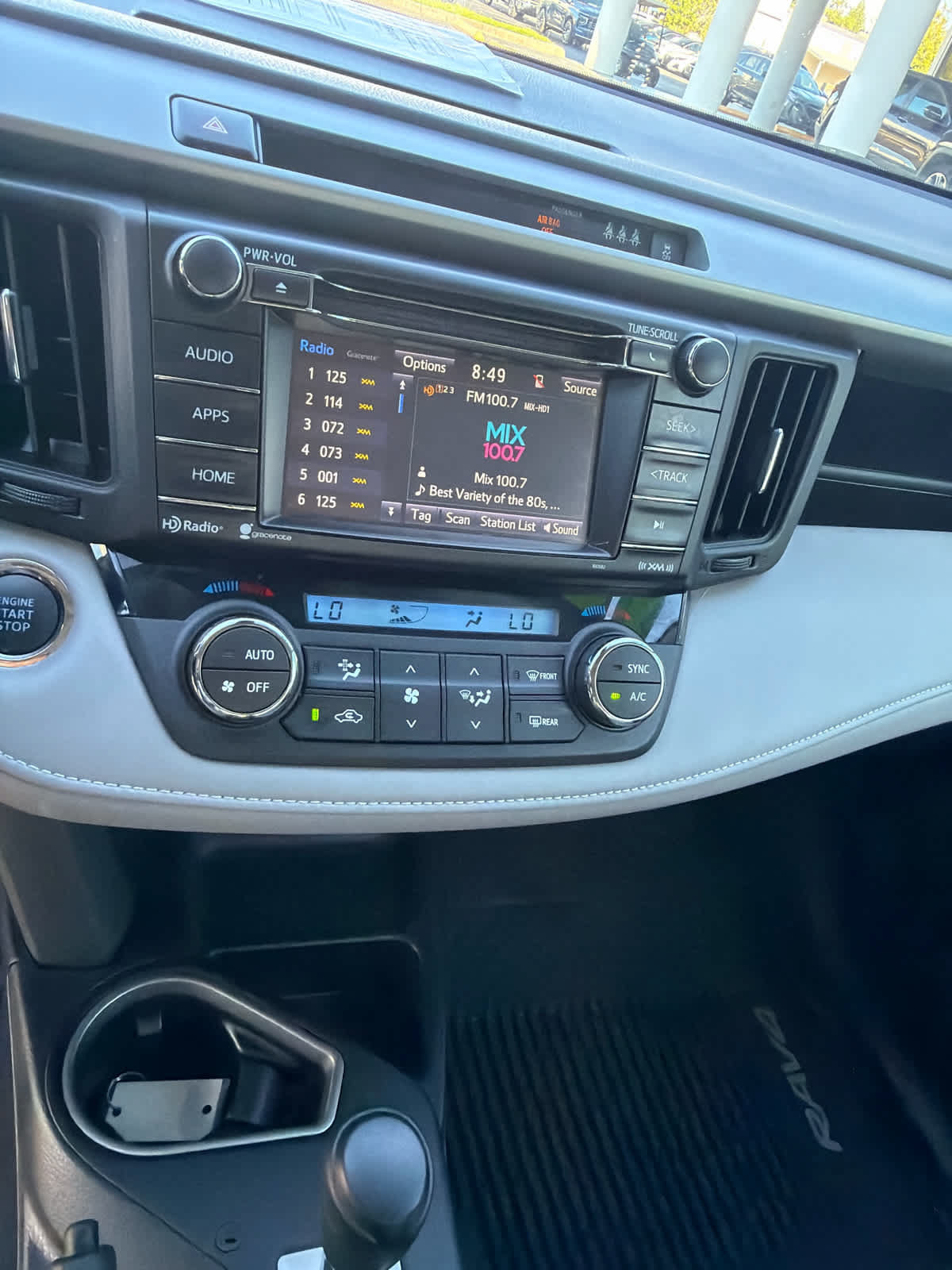 Used 2018 Toyota RAV4 XLE w/ Plus Extra Value Package AWD/4WD image 17