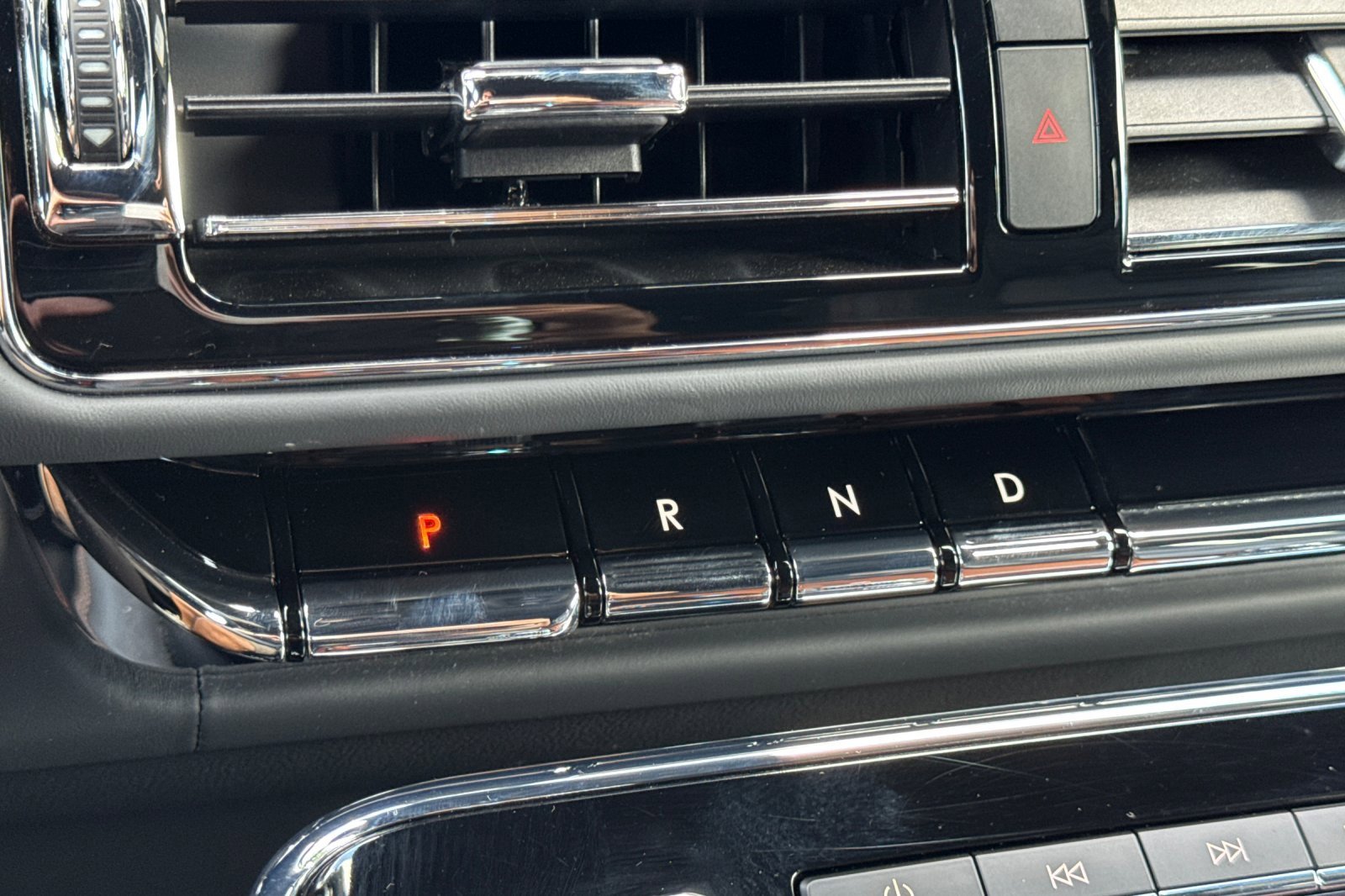 Used 2024 Lincoln Navigator Black Label image 23