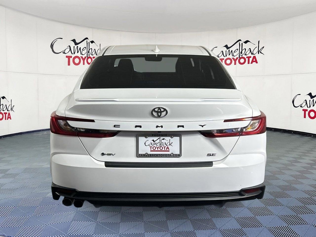 Used 2025 Toyota Camry SE w/ Multimedia Upgrade Package FWD image 6