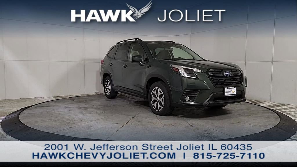Used 2022 Subaru Forester Premium AWD/4WD image 2