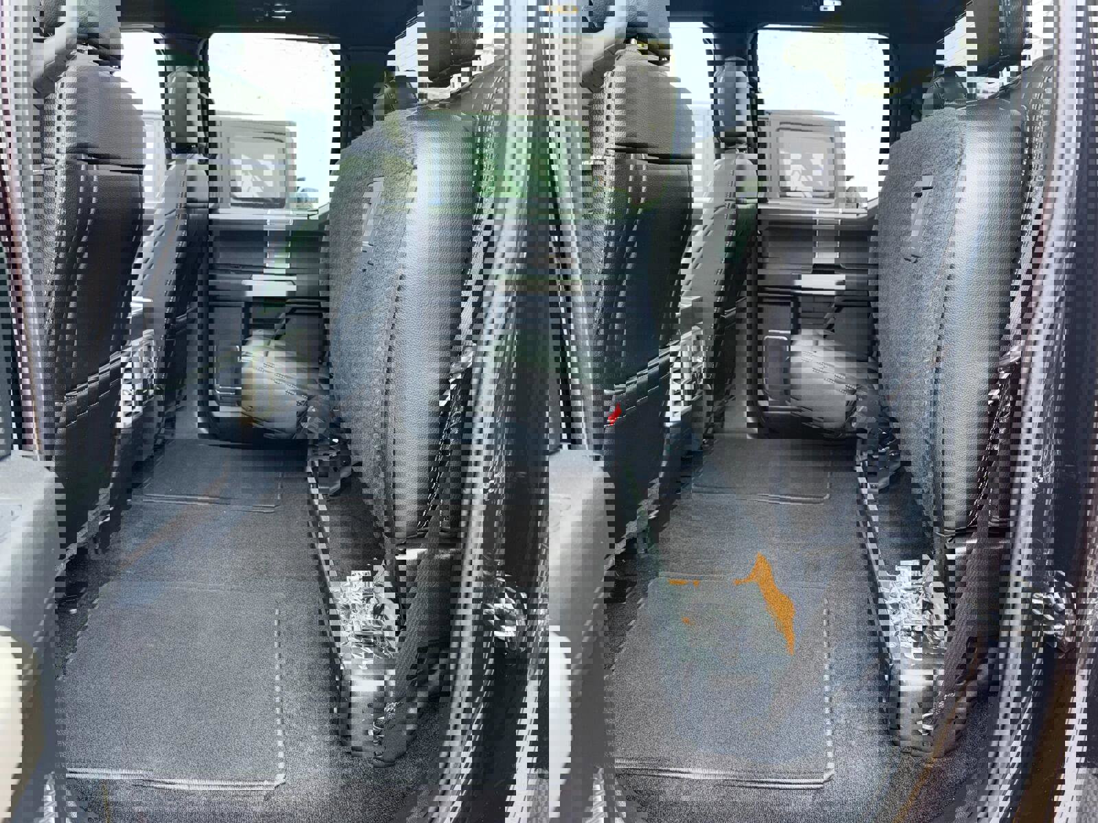 Used 2018 Ford F150 Lariat w/ Equipment Group 502A Luxury image 12