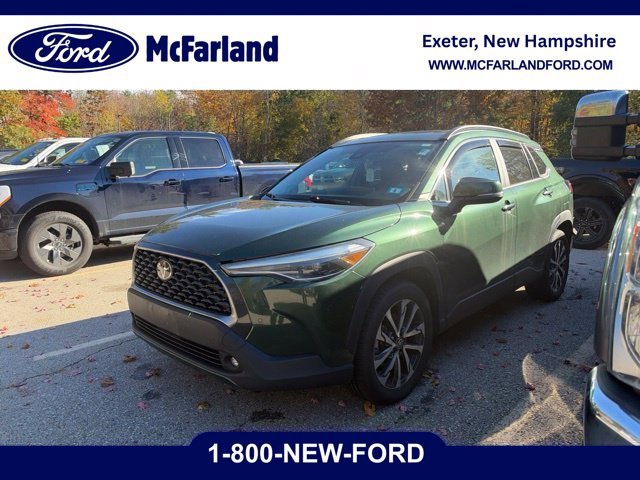 Used 2022 Toyota Corolla Cross XLE w/ Convenience Package AWD/4WD image 1