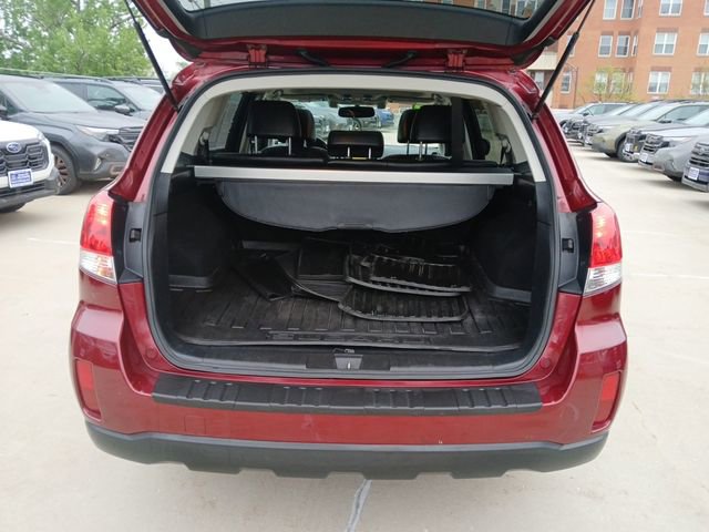 Used 2013 Subaru Outback 2.5i Limited AWD/4WD image 24