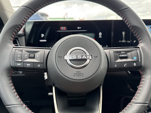 New 2026 Nissan Kicks SR w/ Cold Weather Package FWD image 18