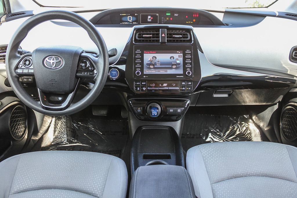 Used 2022 Toyota Prius LE image 16