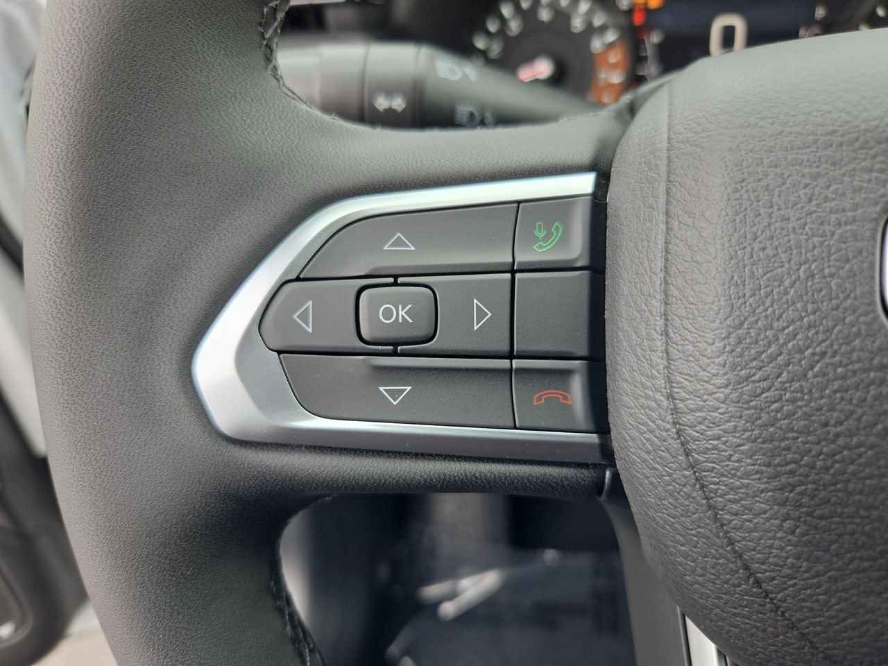 New 2026 Jeep Compass Latitude AWD/4WD image 28