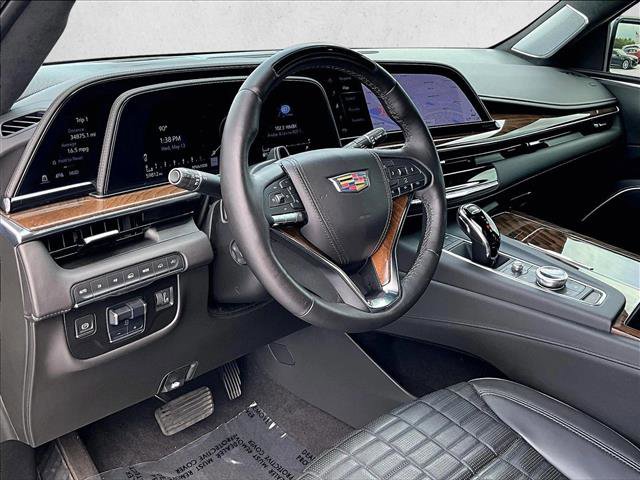 Used 2023 Cadillac Escalade Sport Platinum AWD/4WD image 14