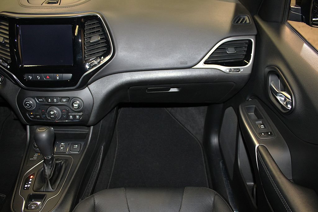 Certified 2021 Jeep Cherokee High Altitude AWD/4WD image 35