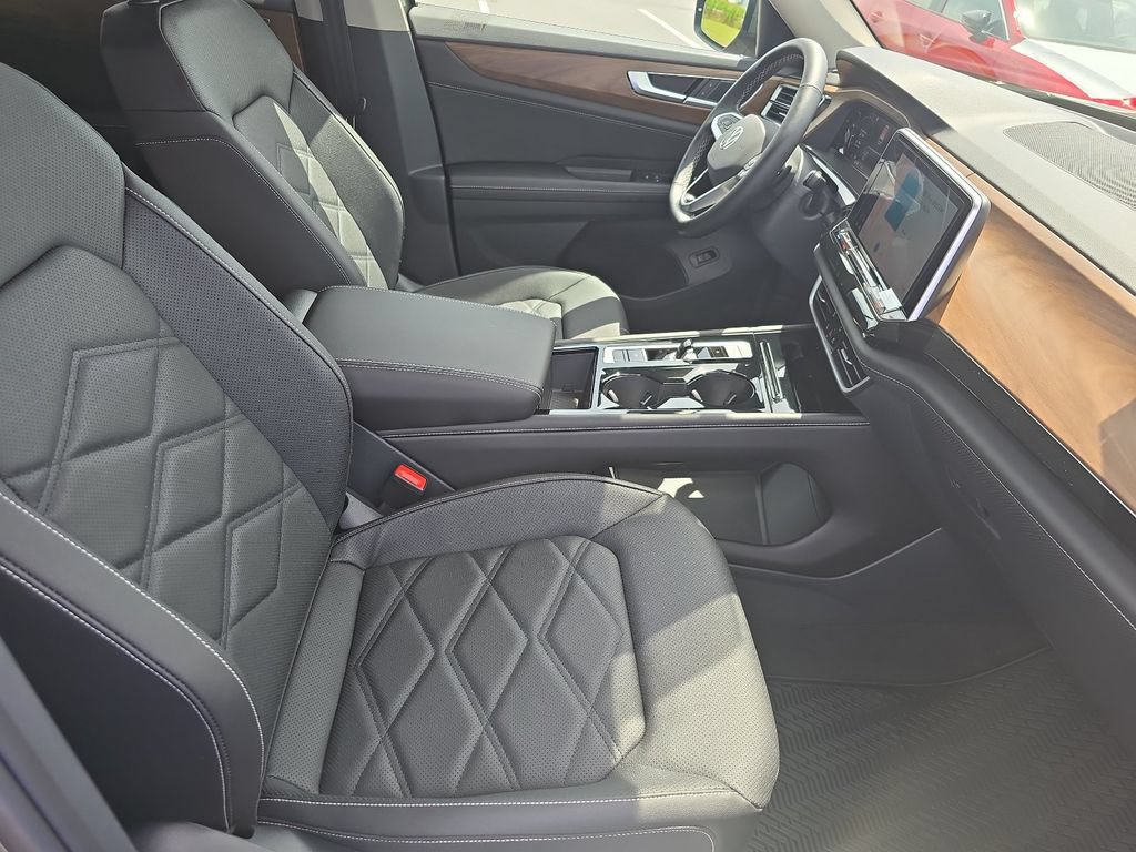 New 2026 Volkswagen Atlas SE FWD image 10